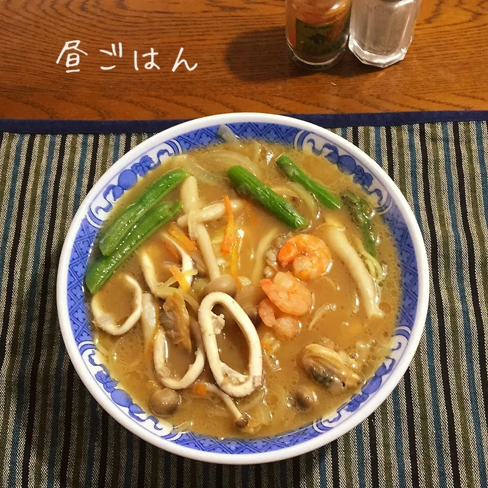 旭川の有名店ななしのラーメン|yakinasuさん