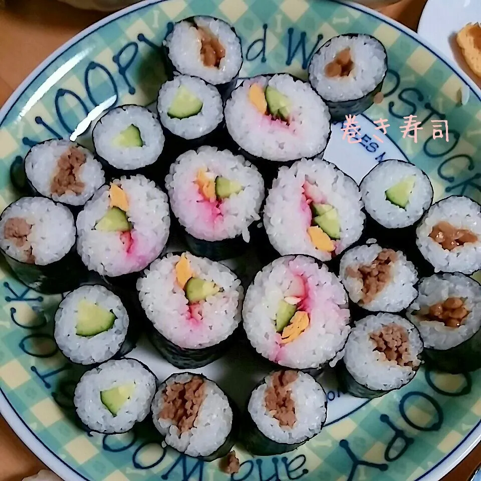 残り物で巻き寿司を作りました(*^^*)|さっちゃんさん