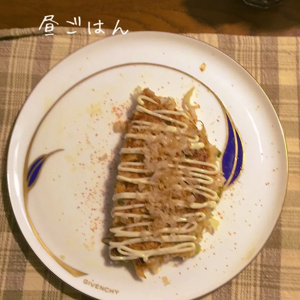 次はキムチをプラスしたお好み焼き|yakinasuさん