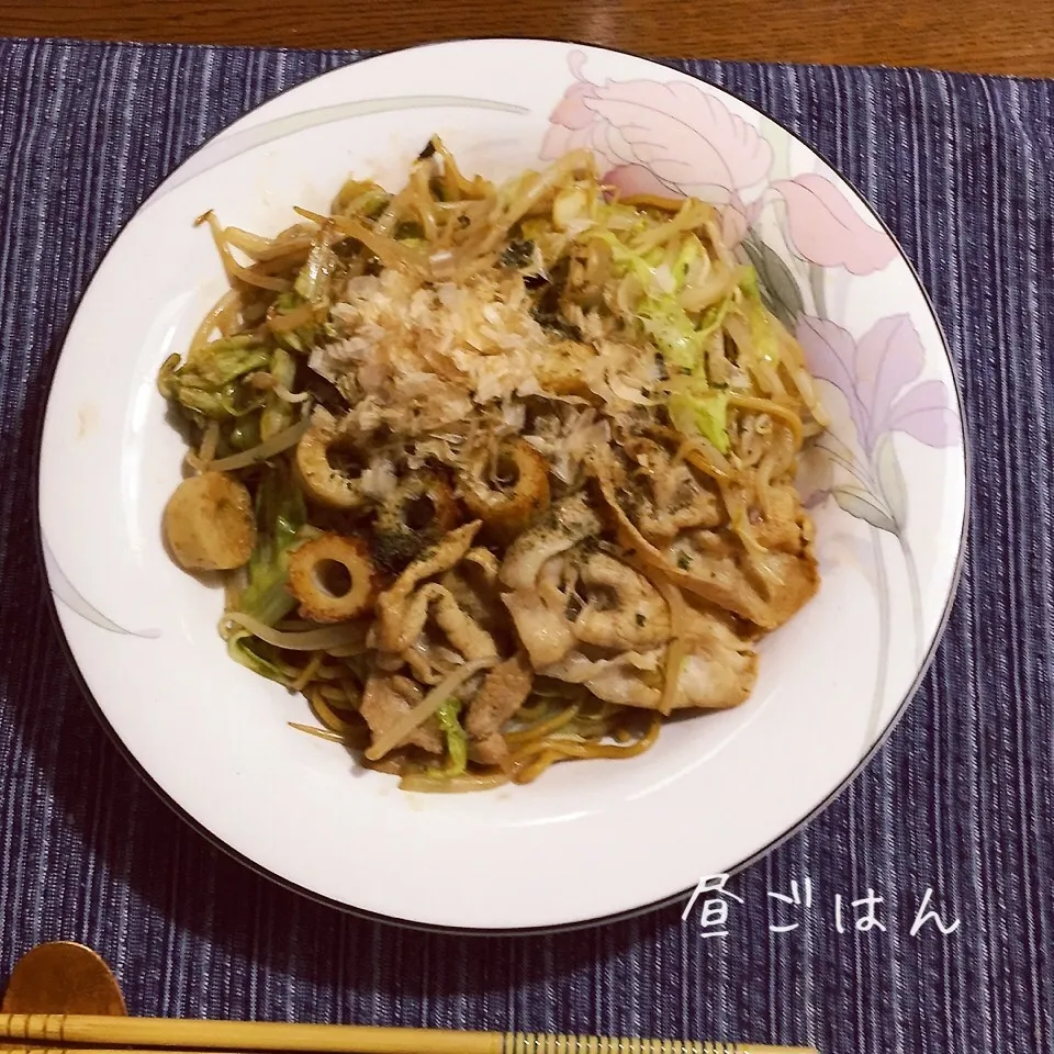 野菜だらけの焼きそば|yakinasuさん