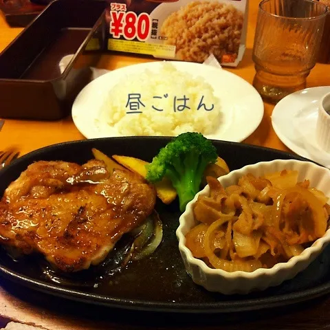 Snapdishの料理写真:チキンステーキ、生姜焼き、コーンスープ|yakinasuさん