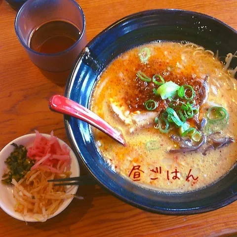 辛味噌豚骨ラーメン|yakinasuさん