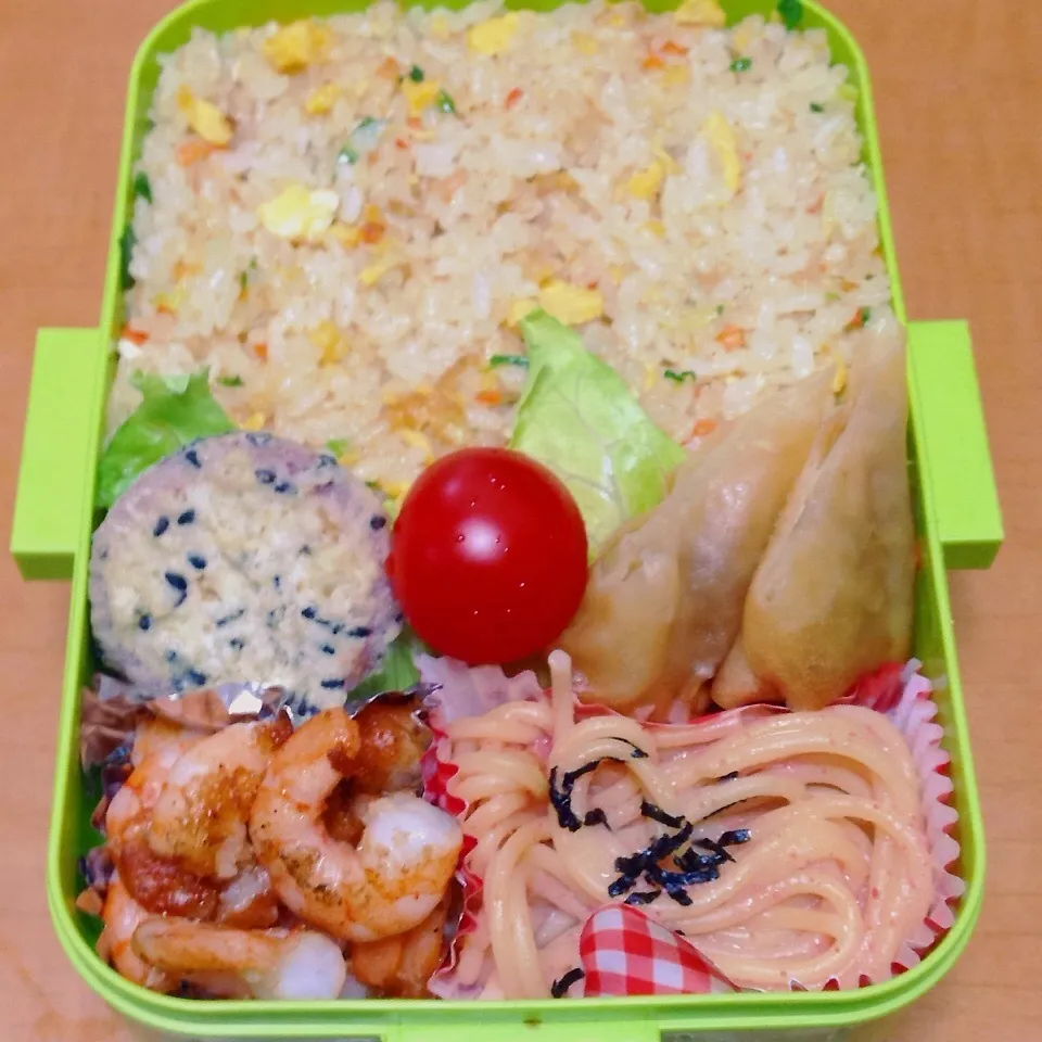 Snapdishの料理写真:息子ちゃんのお弁当|としちゃんさん