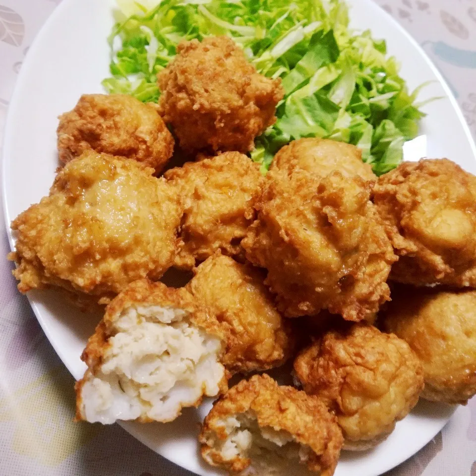 kurashriuではんぺんでふわふわ鶏ひき肉のからあげ♡|かなやんさん