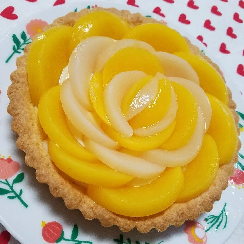 お花のフルーツタルト♡|かなやんさん