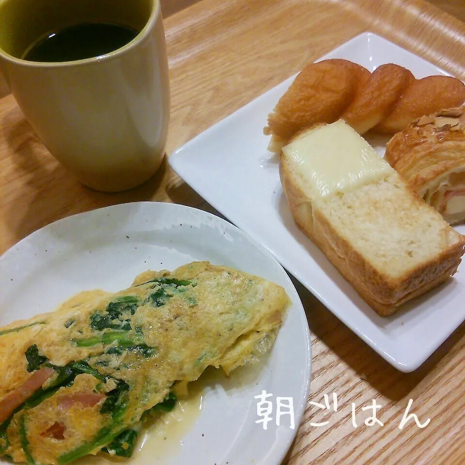 Snapdishの料理写真:朝*2015.12.28|ささなおさん