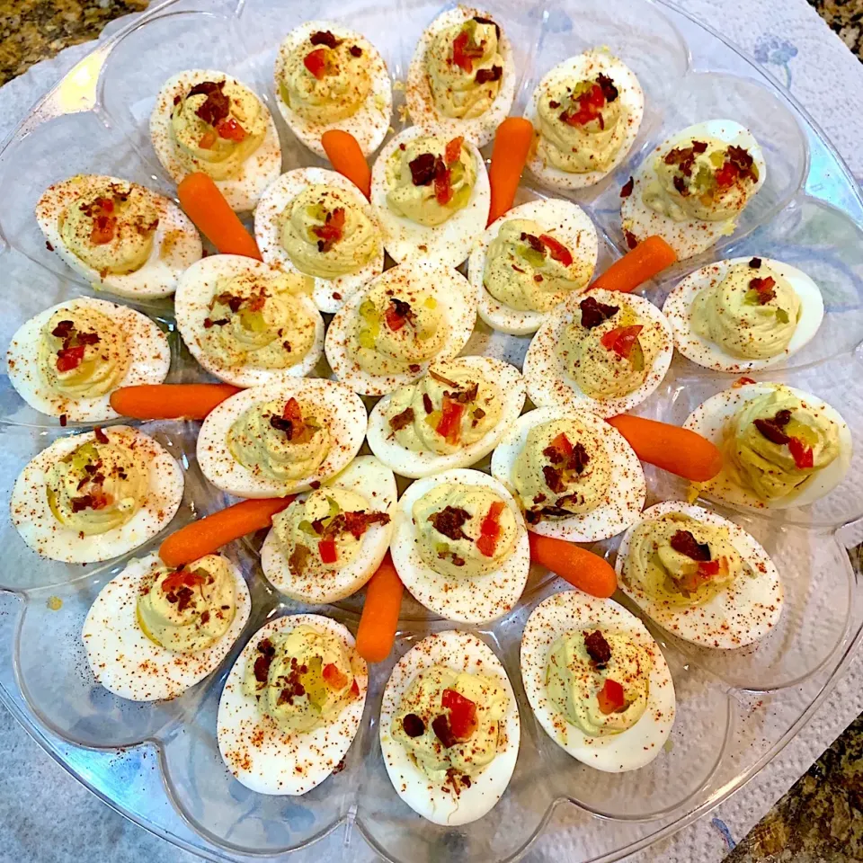 Deviled Eggs|Alma's Home Kitchenさん