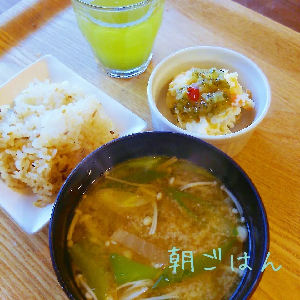 Snapdishの料理写真:朝*2015.3.21|ささなおさん