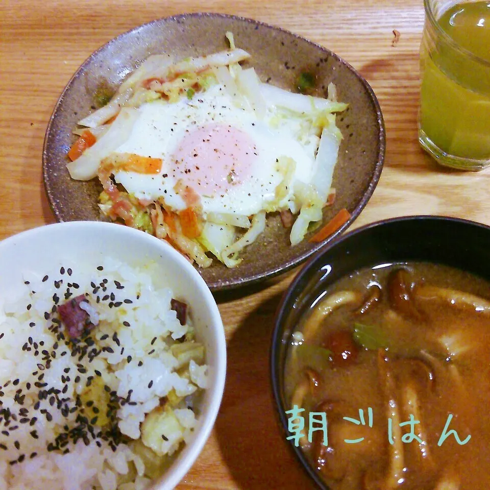 Snapdishの料理写真:朝*2015.1.15|ささなおさん