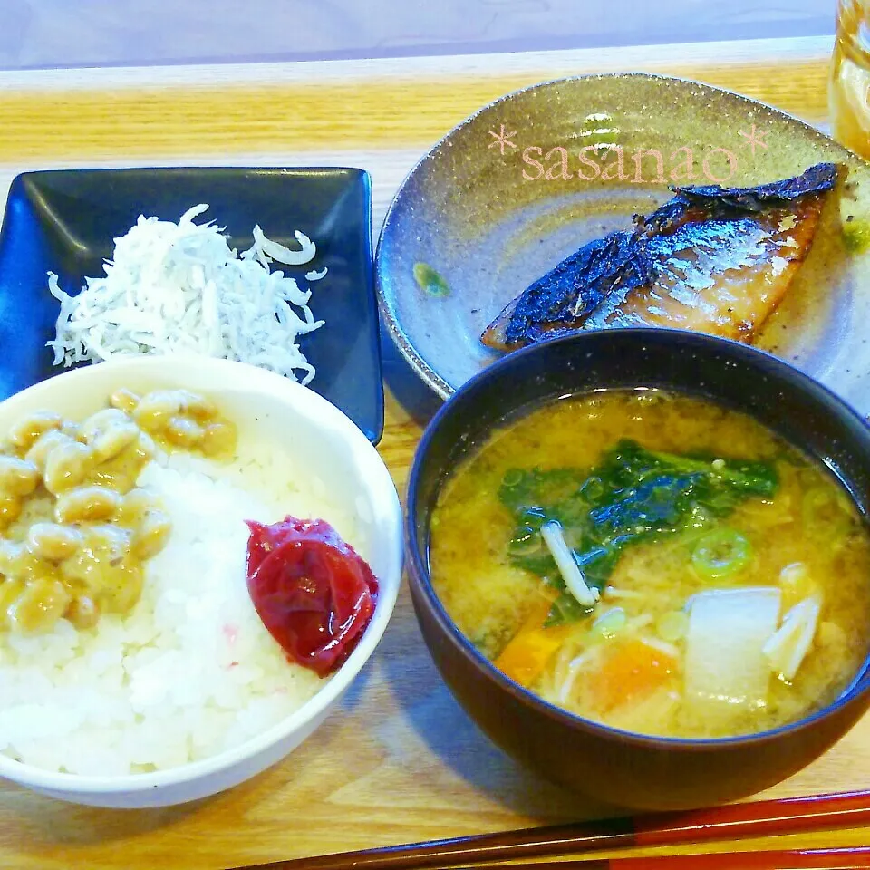 Snapdishの料理写真:朝ごはん*2014.5.7|ささなおさん