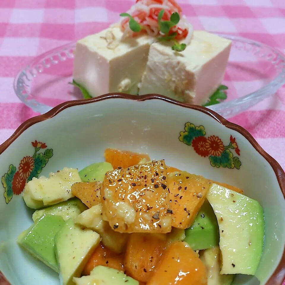 味噌漬け豆腐とアボカド&柿のサラダ|tonaさん