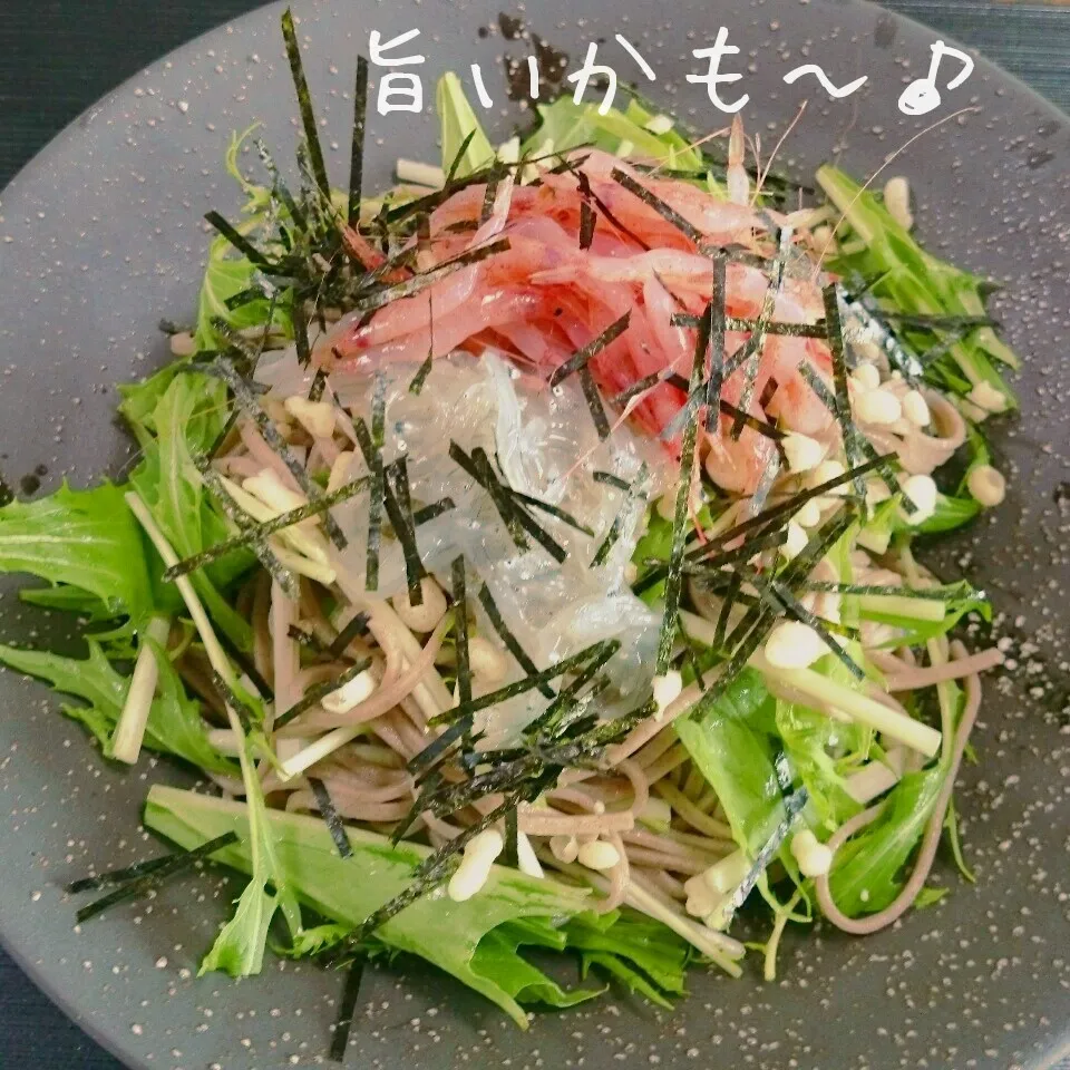 Snapdishの料理写真:生しらすと生桜エビの冷やしそば|マイケルの料理さん