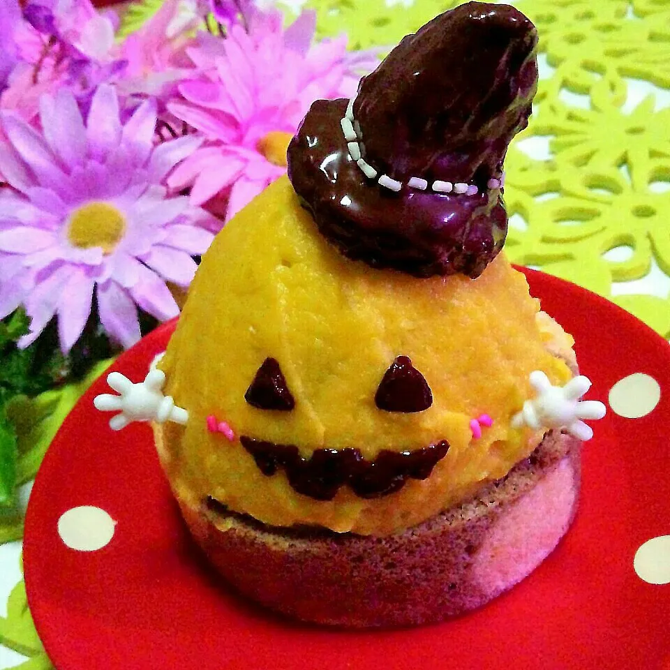 水玉ロールのハロウィンデコケーキ☆|とももんさん