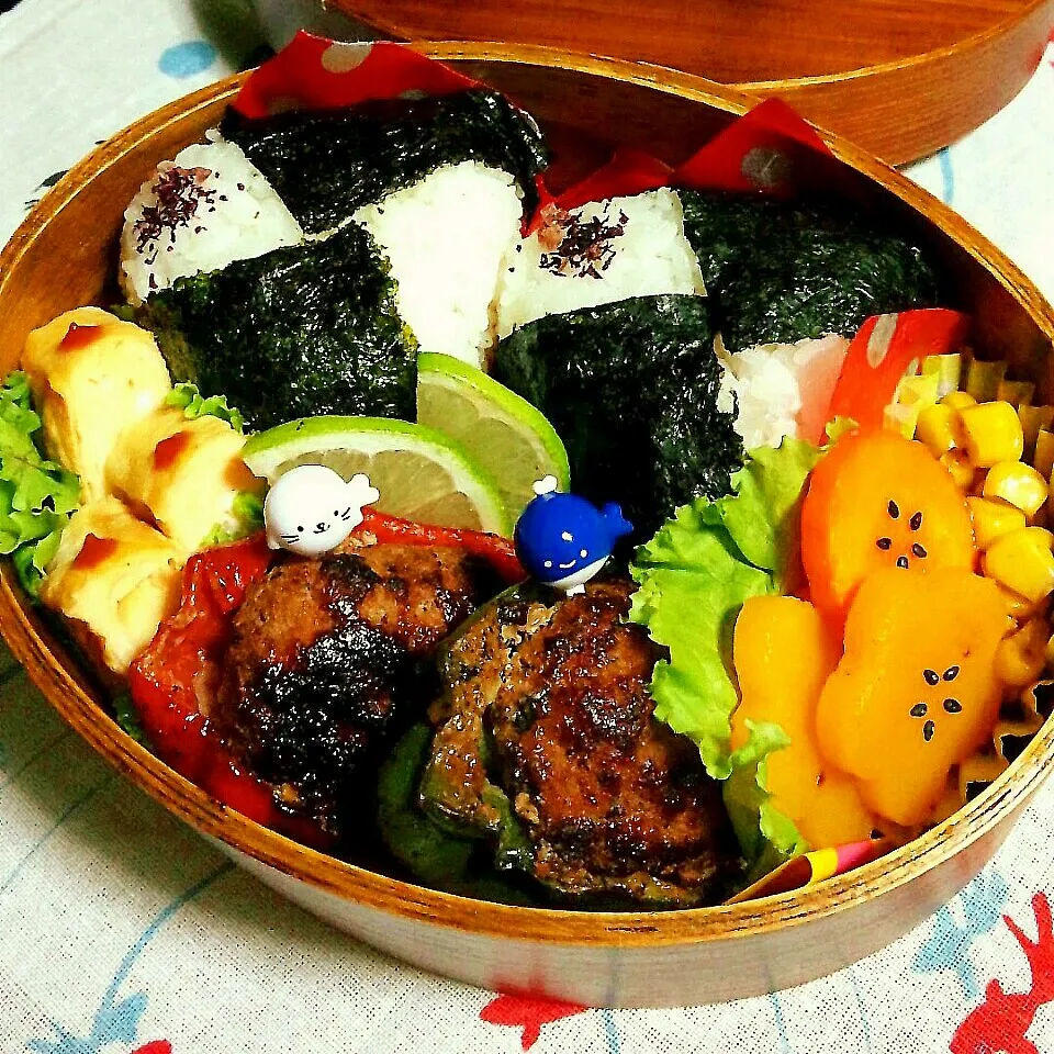 Snapdishの料理写真:旦那の夜勤弁当☆【8/25】|とももんさん