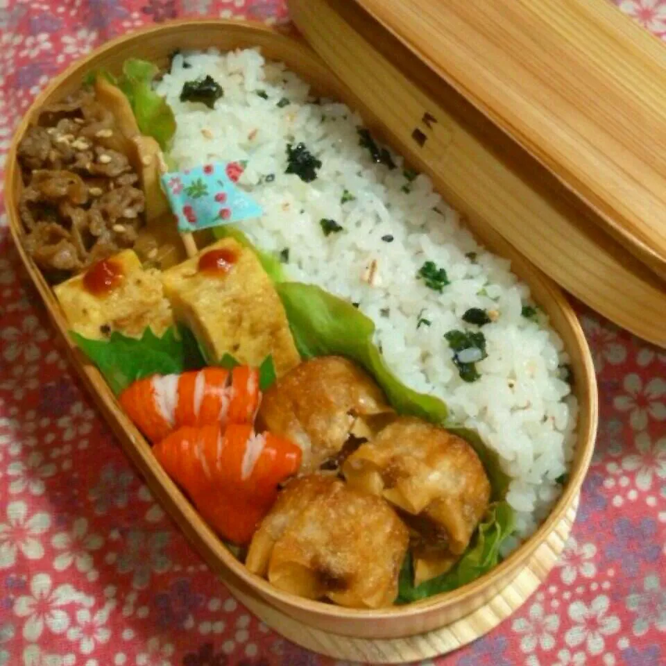 Snapdishの料理写真:旦那の夜勤弁当☆【8/18】|とももんさん