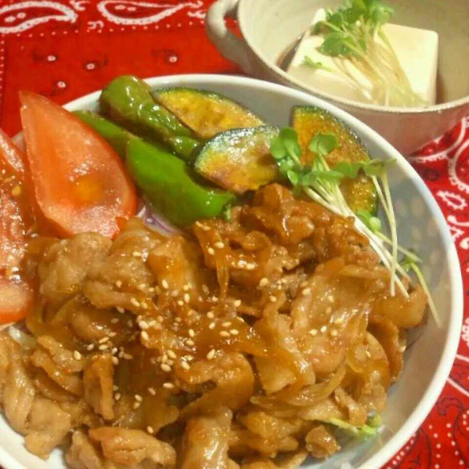 豚丼☆|とももんさん