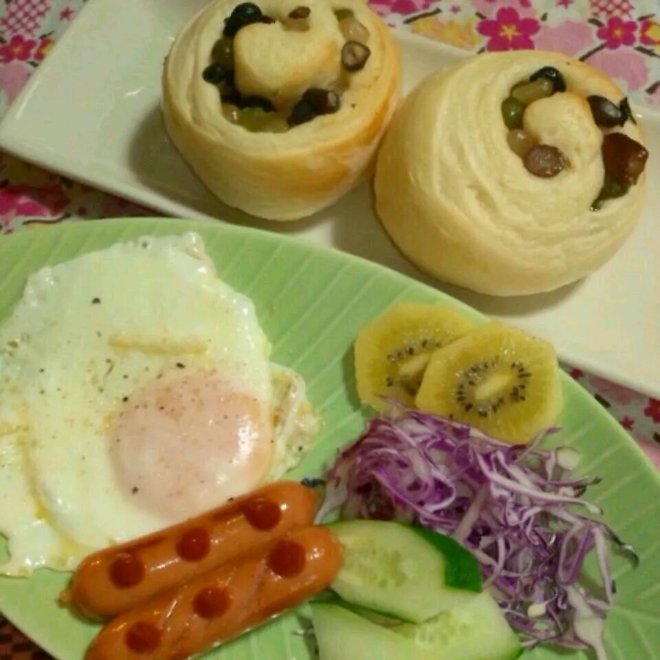 今日の朝ごパン☆|とももんさん