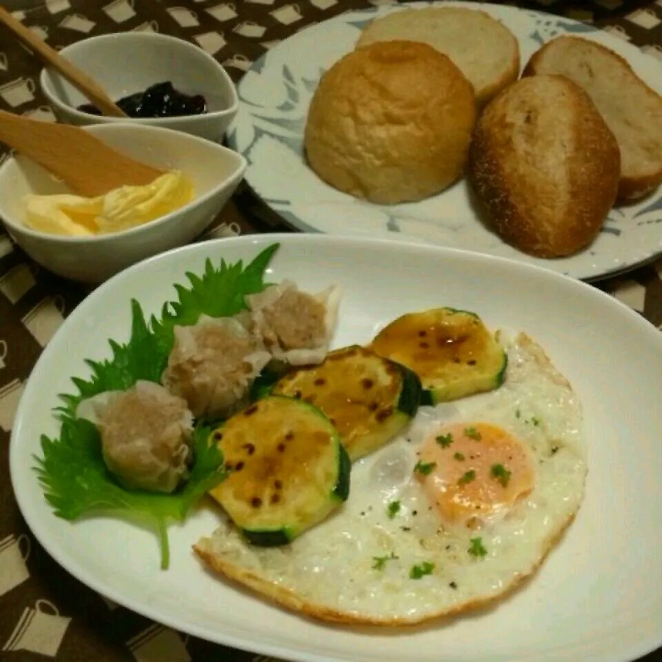 今日の朝ごパン☆|とももんさん