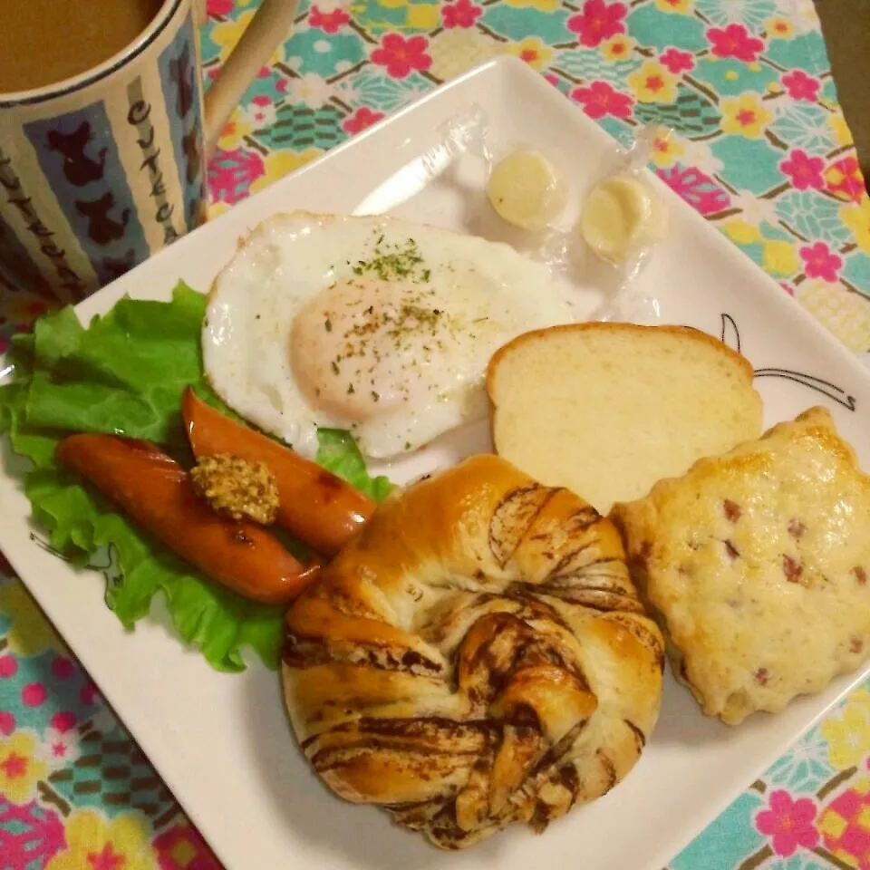 今日の朝ごパン☆|とももんさん