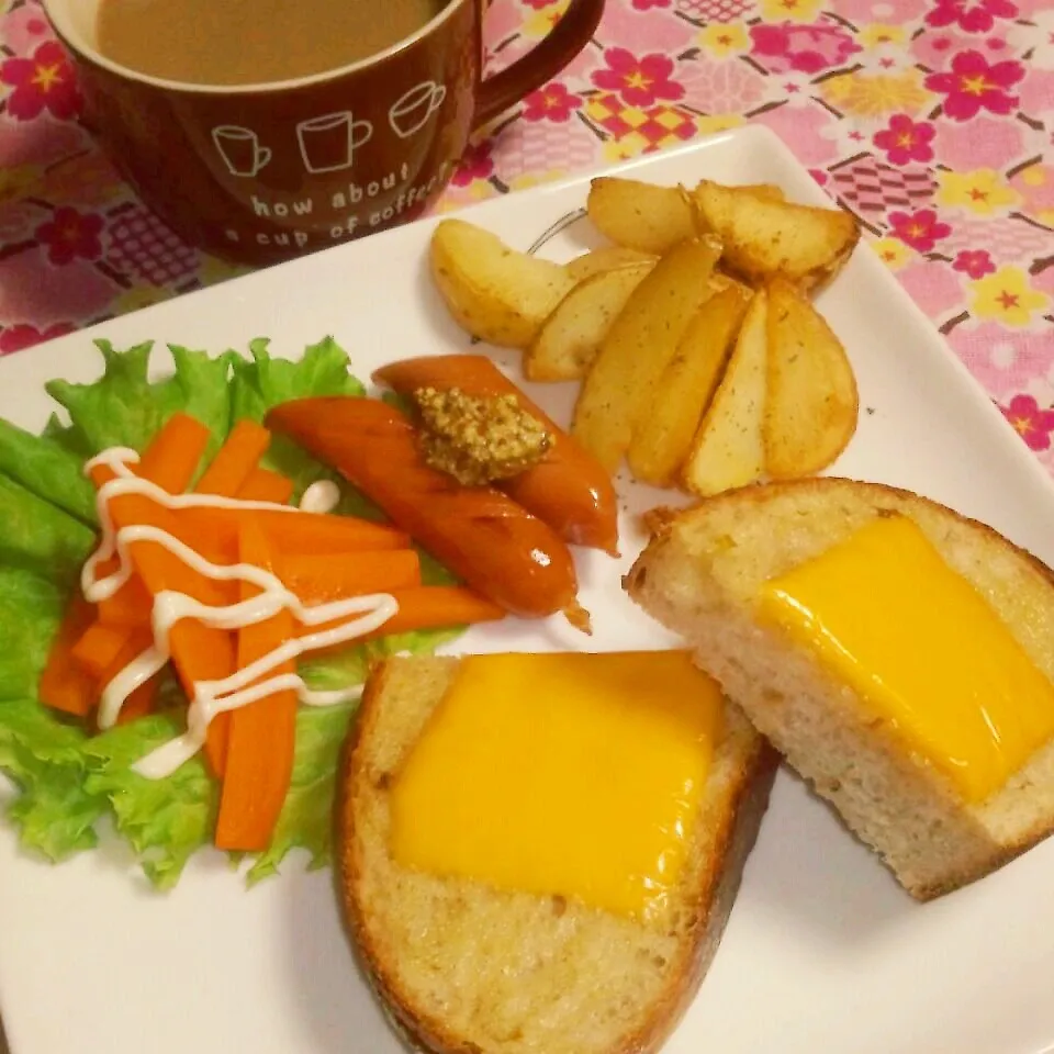 今日の朝ごパン☆|とももんさん