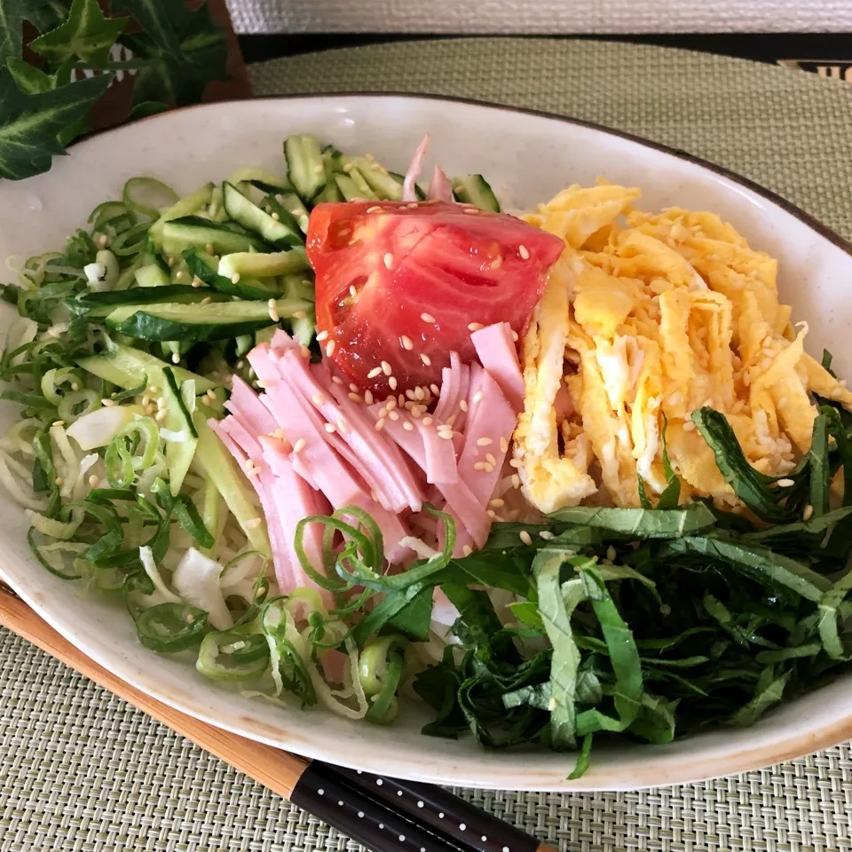 Snapdishの料理写真:サラダ風そうめん|kazumi_a♡さん