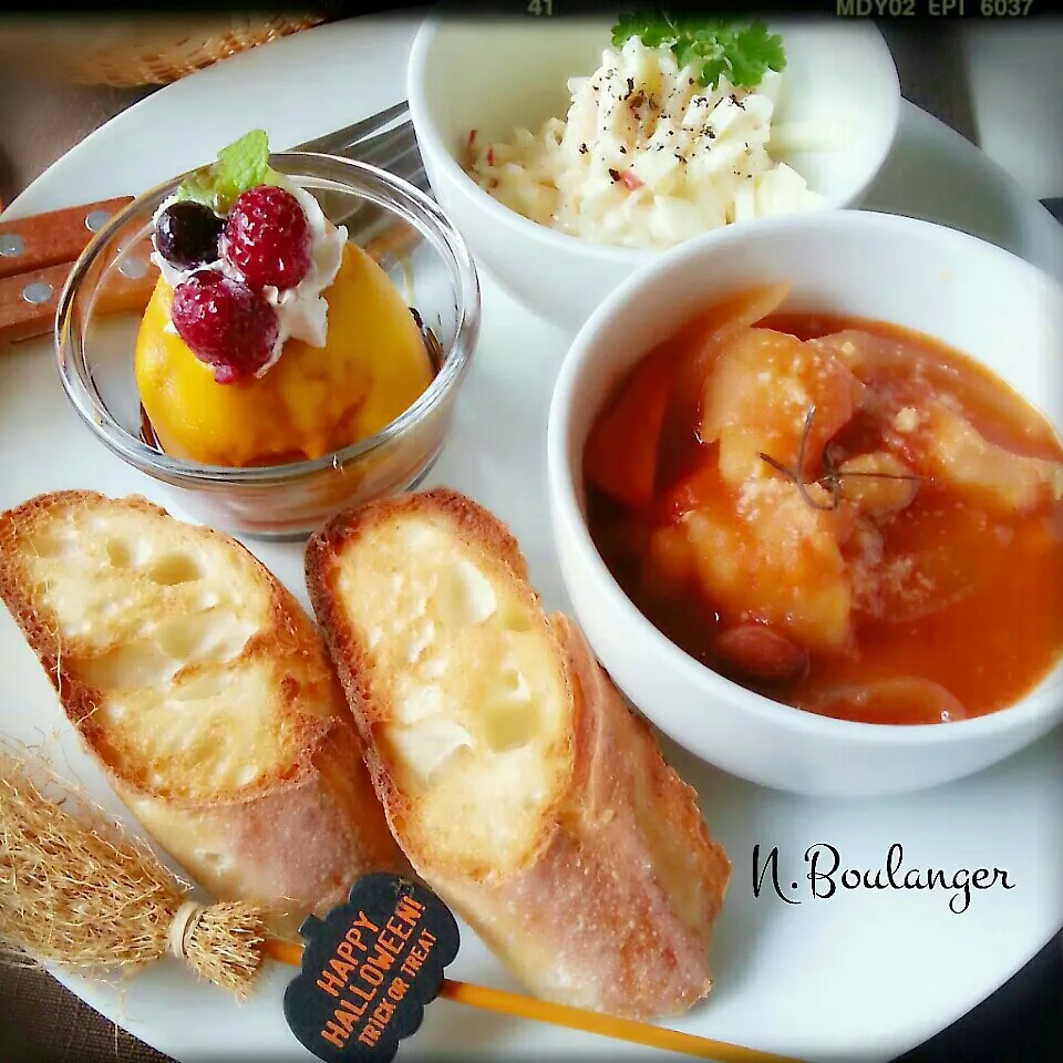 lunchﾌﾟﾚｰﾄ～ﾁｷﾝのﾄﾏﾄ煮&かぼちゃﾌﾟﾘﾝ♪|つばさ(nao)さん