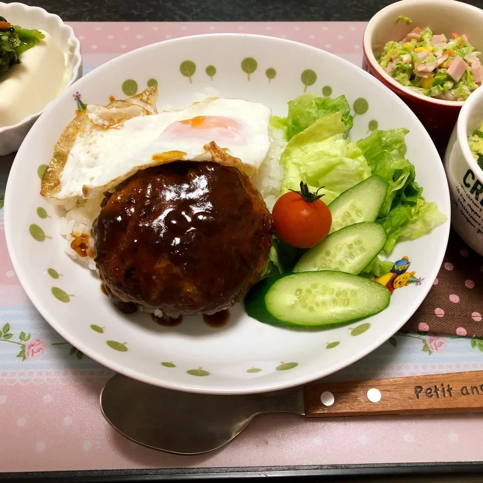 ロコモコ丼で夕ご飯♡|kazumi_a♡さん