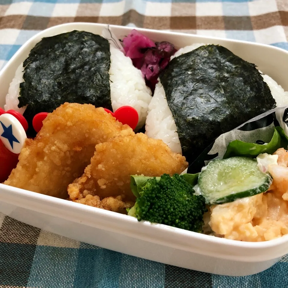 Snapdishの料理写真:おにぎり弁当♡|kazumi_a♡さん