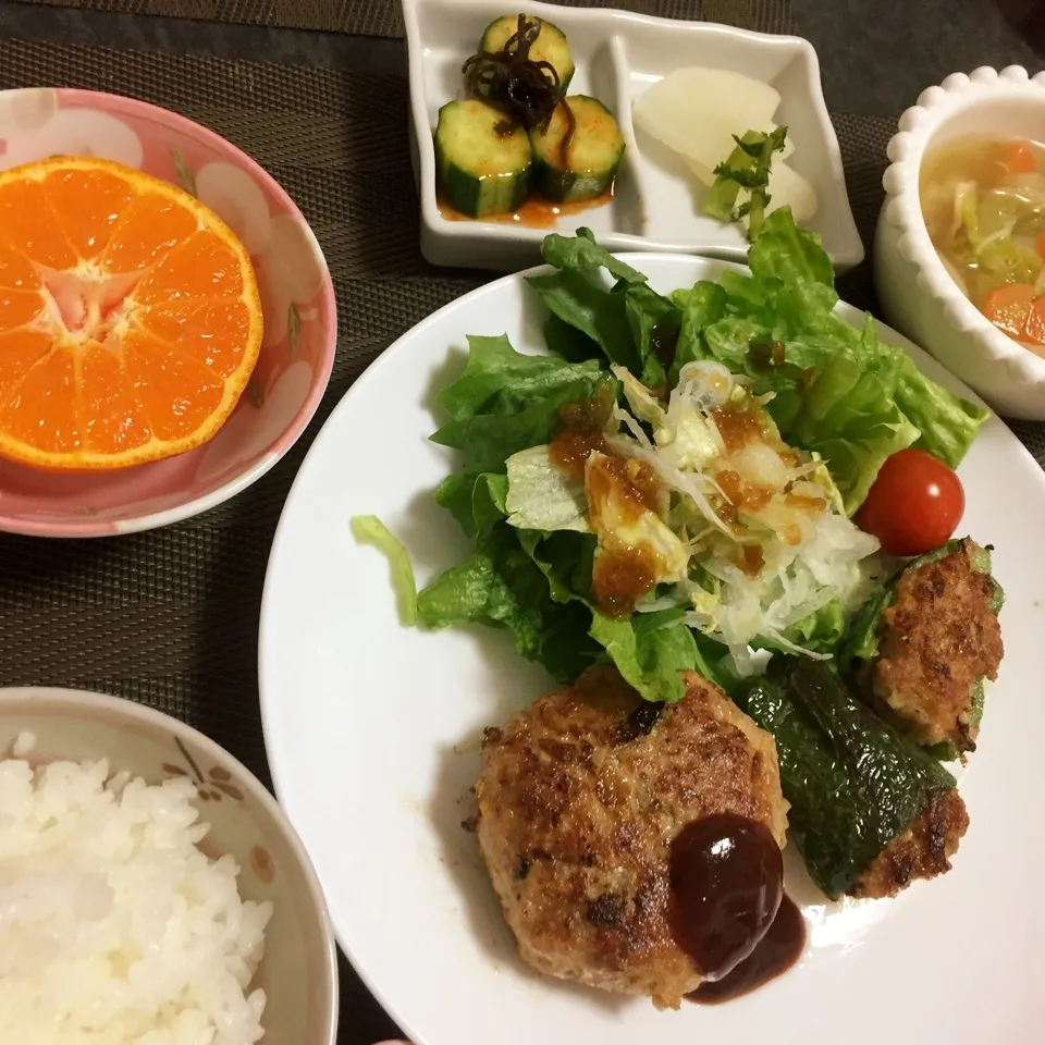 Snapdishの料理写真:ハンバーグご飯♡|kazumi_a♡さん