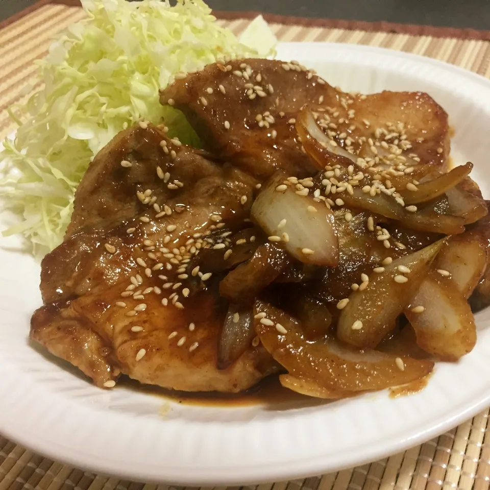 Snapdishの料理写真:豚肉のしょうが焼き♪|kazumi_a♡さん