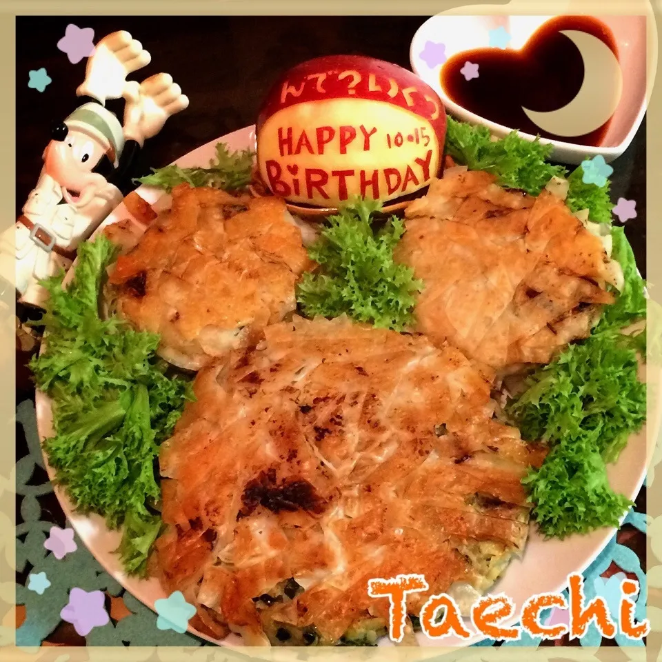 Snapdishの料理写真:ハピバ〜〜餃子ケーキ（笑）|Taechi309さん