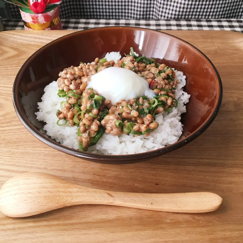 温玉納豆ご飯|まぁたんさん