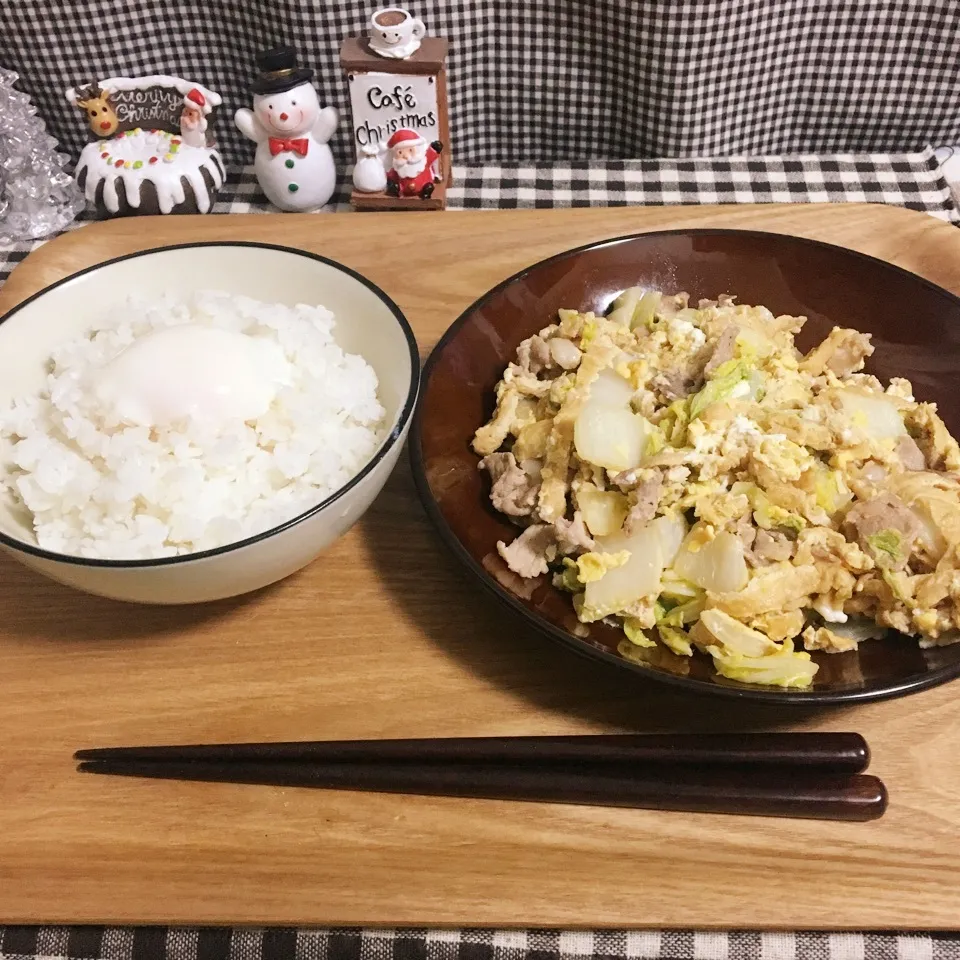 Snapdishの料理写真:豚肉白菜卵とじ|まぁたんさん