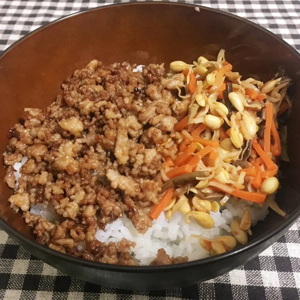 【飯研】ビビンバ丼|まぁたんさん