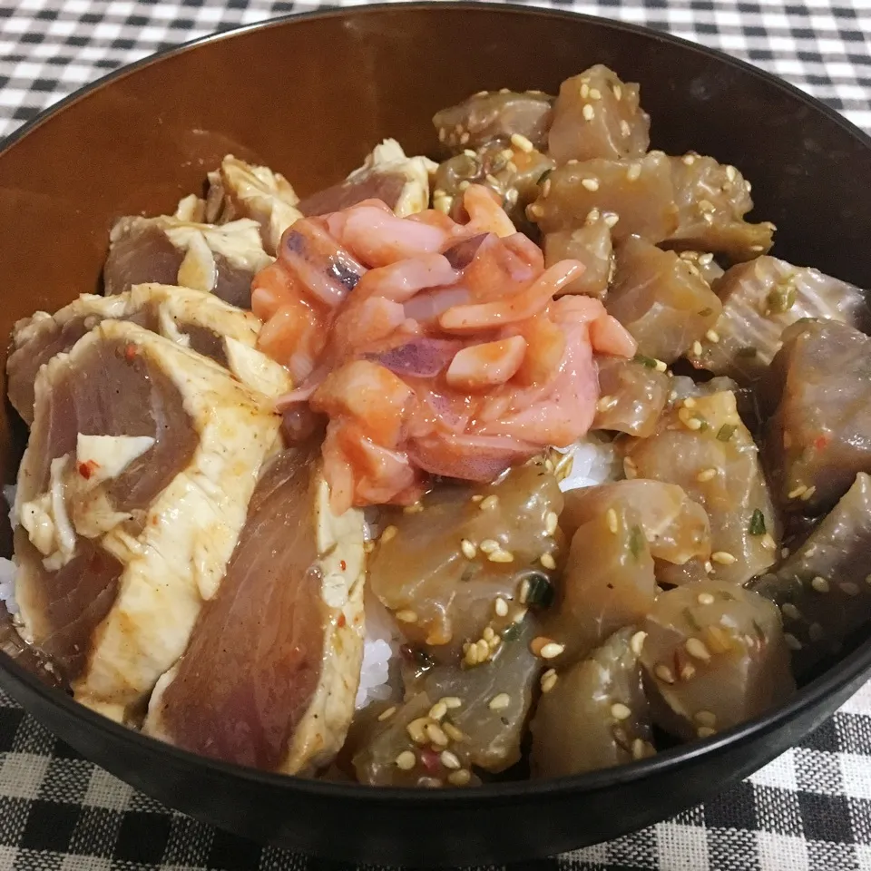 【飯研】海鮮丼|まぁたんさん