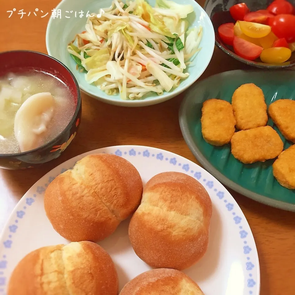 Snapdishの料理写真:＊プチパン朝ごはん♪＊|ultramarineさん