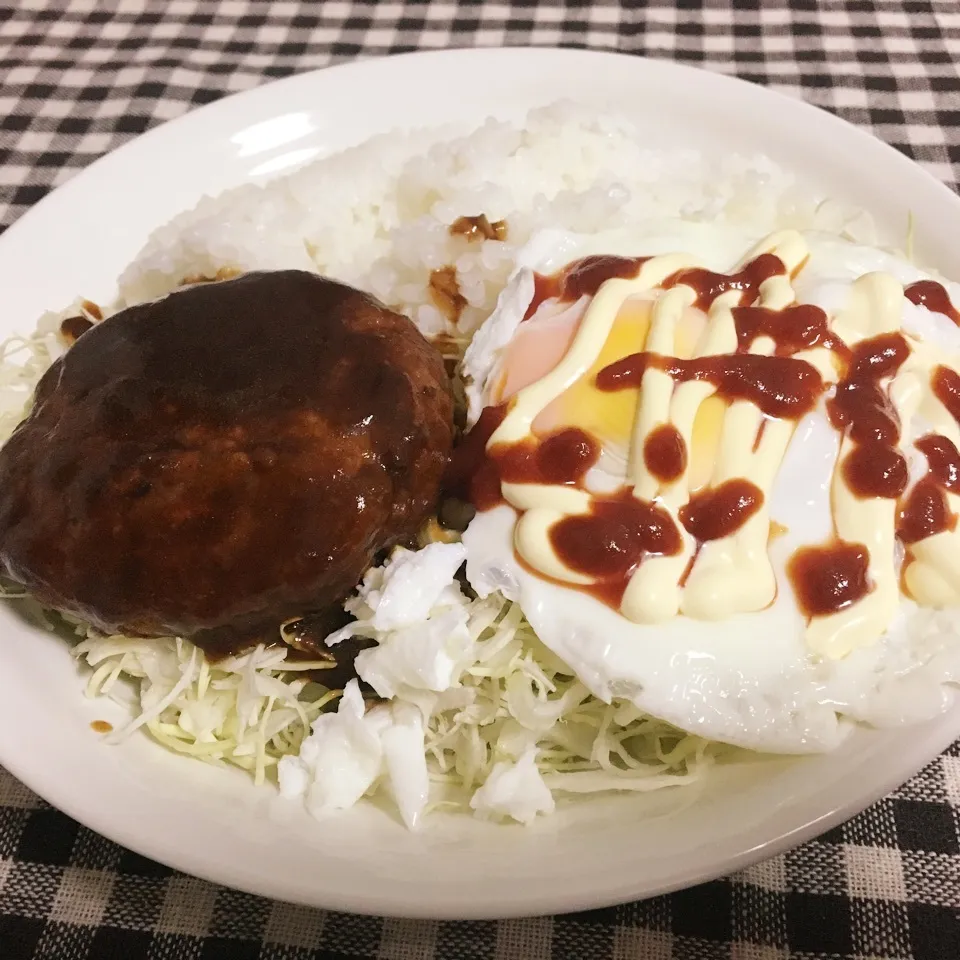 【飯研】ロコモコ丼|まぁたんさん