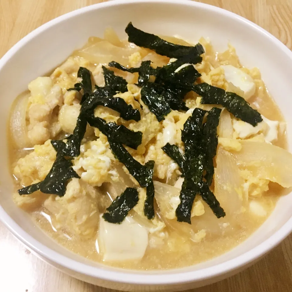 鶏肉と豆腐の卵とじ|まぁたんさん