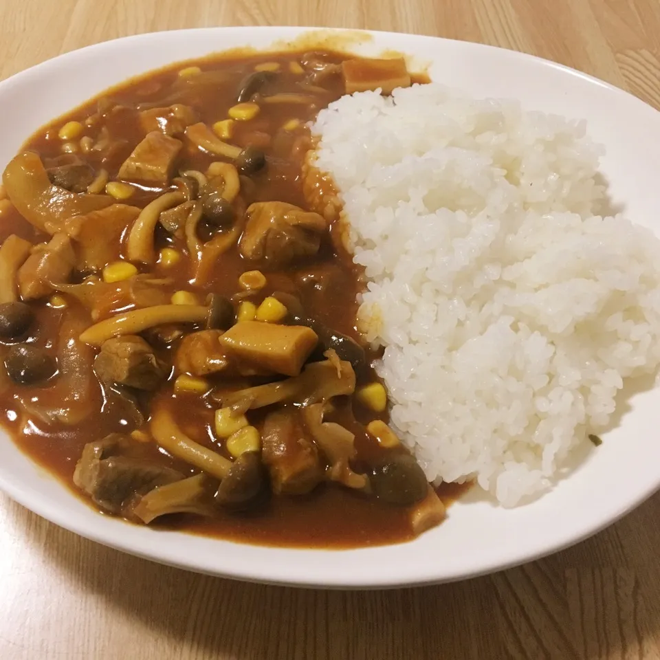 隠し味いっぱいきのこカレー|まぁたんさん