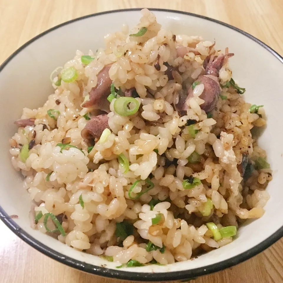 【飯研】ホタルイカの炊き込みご飯|まぁたんさん