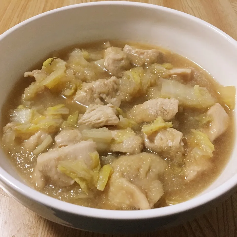 Snapdishの料理写真:鶏肉と白菜のみぞれ煮|まぁたんさん