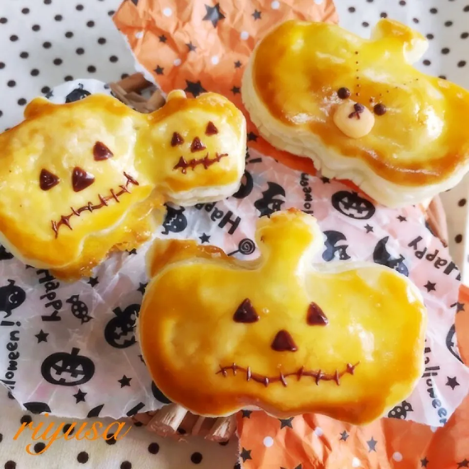 Snapdishの料理写真:材料3つ♡ハロウィンver♡パイの実風♡|riyusaさん