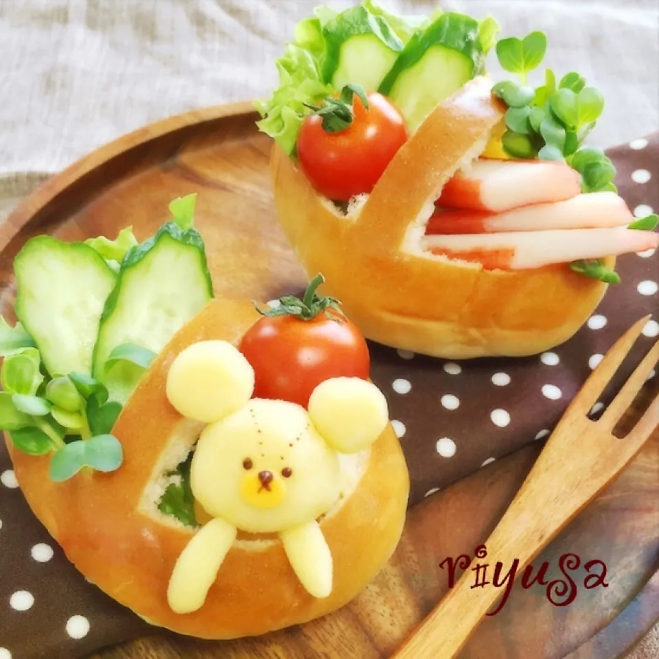 Snapdishの料理写真:♡ひな祭り♡ロールパンがサラダバスケットに変身♫|riyusaさん