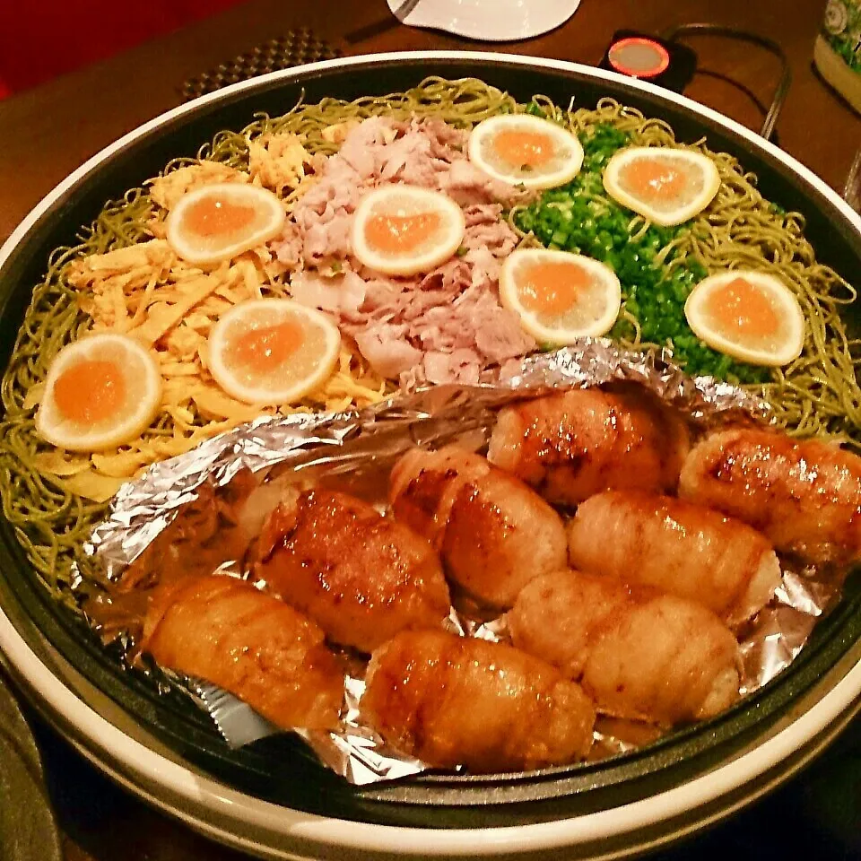 Snapdishの料理写真:瓦そば＆肉巻きおにぎり|mi_neneco♪さん