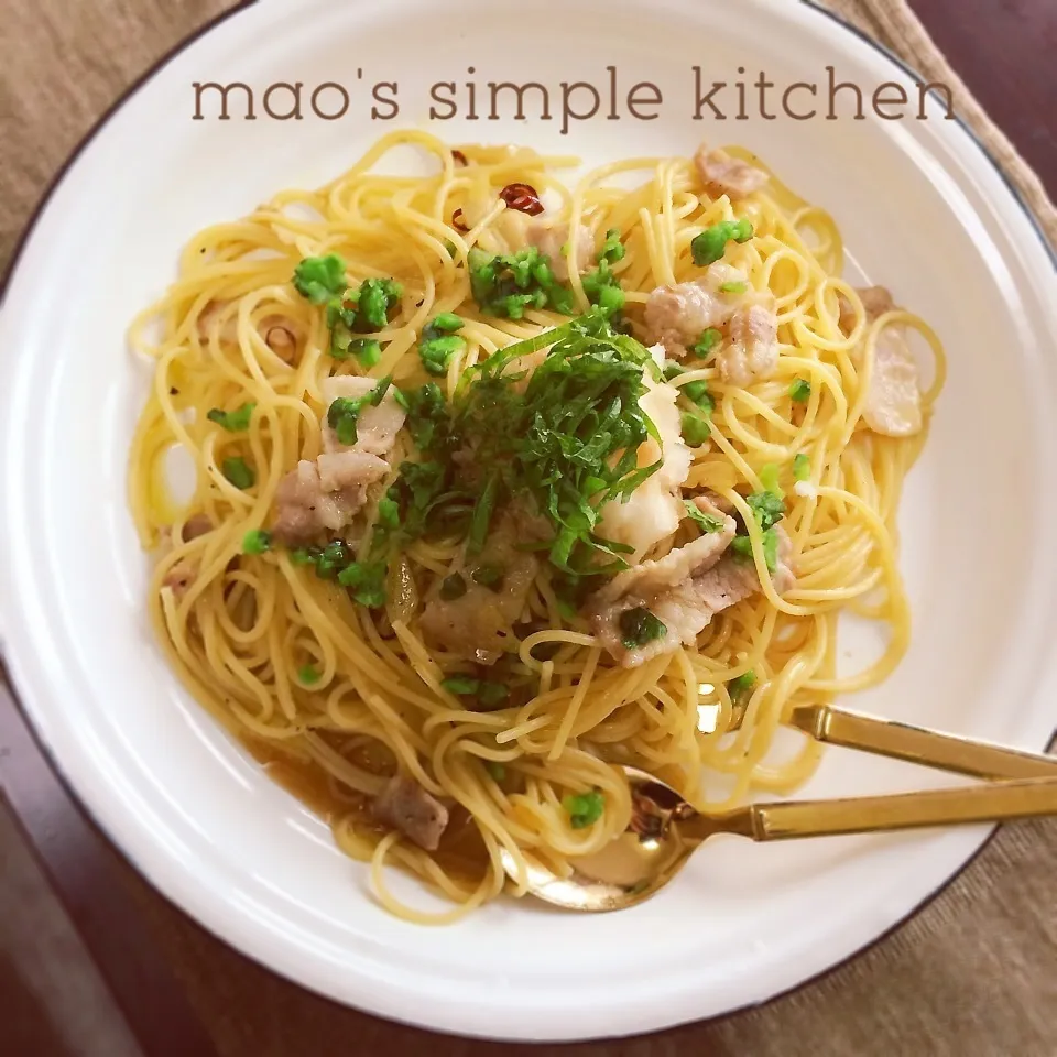 豚バラとおろしと紫蘇三昧な和風パスタ♫|mao's simple kitchenさん