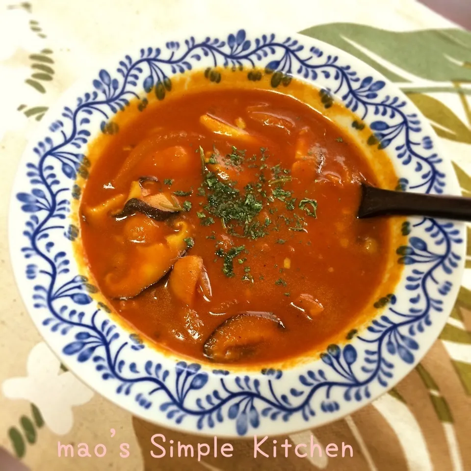 10分♫トマトジュースできのこカレースープ♫|mao's simple kitchenさん