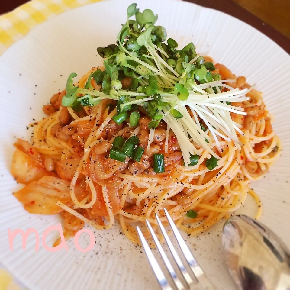 Snapdishの料理写真:ブランチ♫ボールひとつで納豆キムチパスタ♫|mao's simple kitchenさん