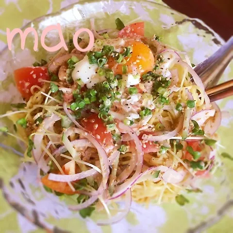 簡単♫激ウマ♫インスタントラーメンで♫ゴマドレ冷中♫|mao's simple kitchenさん