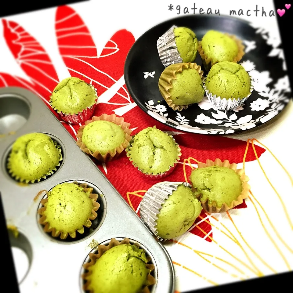 Snapdishの料理写真:【 gâteau au *mactha(抹茶) 】|ぷらっとさん