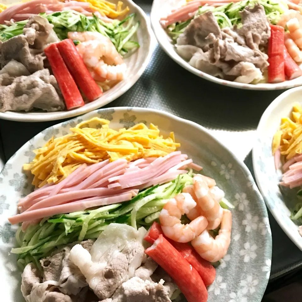 Snapdishの料理写真:暑い日はやっぱ麺だ❗️今夜は冷し中華😋❤️|みぃママさん